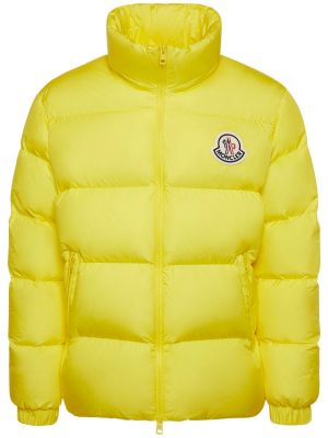 Najlonska pernata jakna Moncler žuta