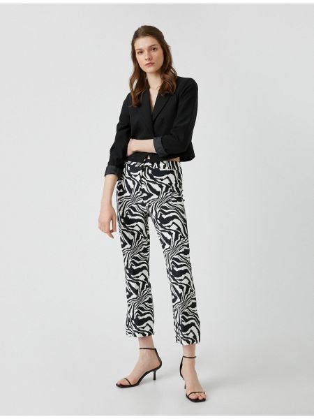 Pantaloni slim fit cu model zebră Koton