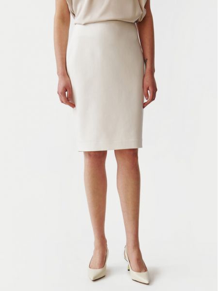 Slim fit pouzdrová sukně Tatuum bílé