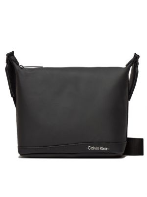 Taška přes rameno relaxed fit Calvin Klein černá