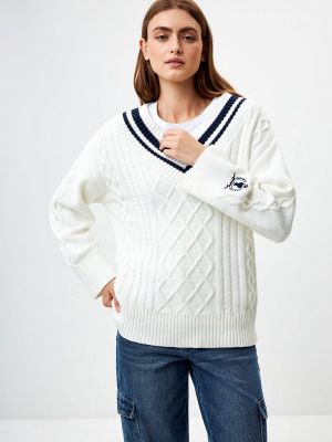 Белый пуловер Sela