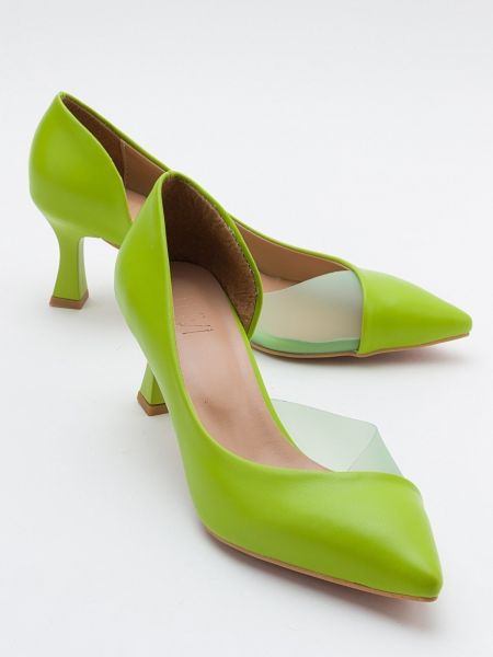 Ниски обувки с ток Luvishoes зелено