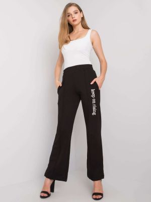 Спортни панталони с надписи Fashionhunters черно