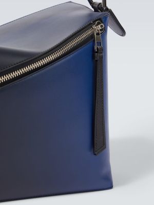 Usnjena crossbody torbica Loewe modra