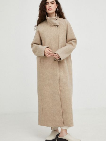Вълнено палто с изолация Bruuns Bazaar бежово