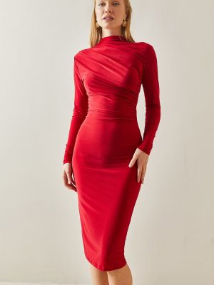 Drapiruotas suknele Xhan raudona