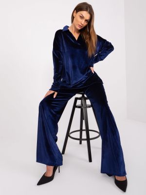 Niebieski welurowy garnitur Fashionhunters