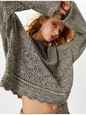 Brīva piegriezuma džemperis ar v veida izgriezumu ar platām piedurknēm Koton