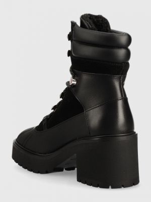 Zateplené kožené kotníkové boty na podpatku Tommy Hilfiger černé