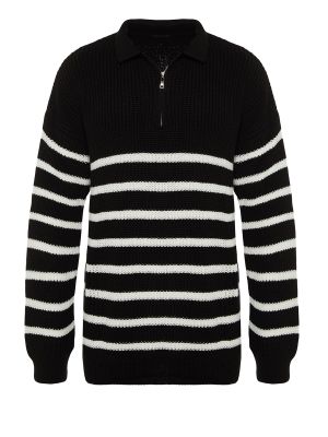 Oversize пуловер Trendyol черно