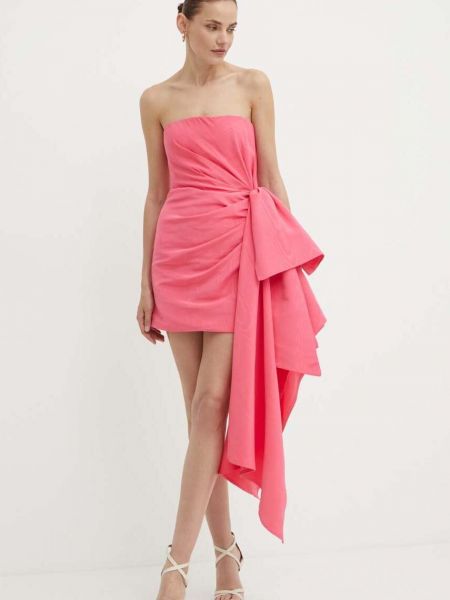 Sukienka mini dopasowana Bardot różowa