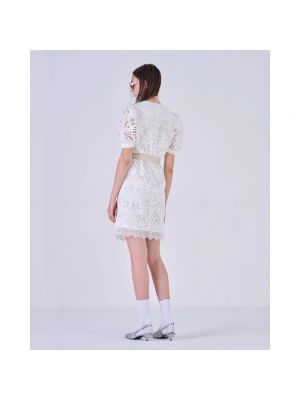 Mini vestido con bordado Silvian Heach blanco