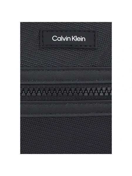Bolsa de hombro elegante Calvin Klein negro