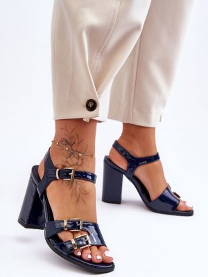 Lakované kožené sandále na podpätku Kesi modrá