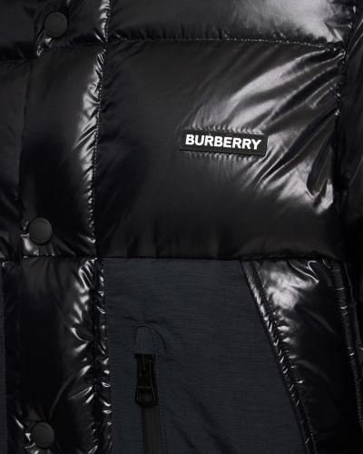 Найлоново пухено яке с принт Burberry черно