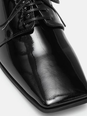 Lakirane usnjene brogue čevlji Prada črna