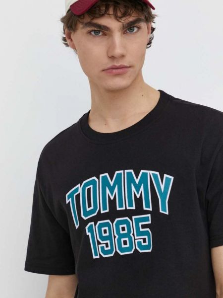 Koszulka bawełniana z nadrukiem Tommy Jeans czarna
