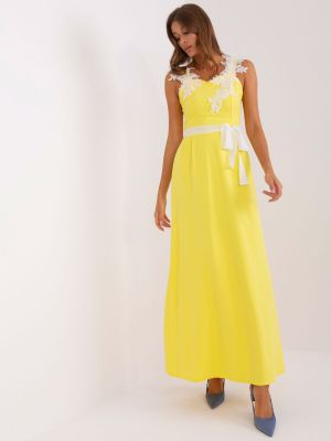 Dlouhé šaty s aplikacemi Fashionhunters žluté