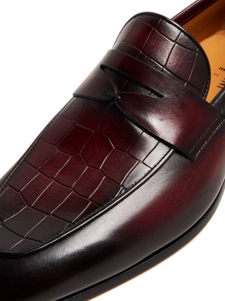 Nahast loafer-kingad Magnanni punane