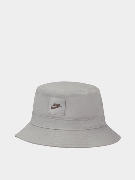 Серая шляпа Nike