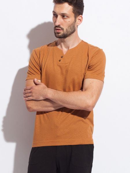 Льняная футболка Sofiaman коричневая
