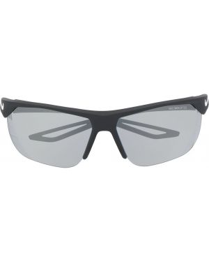 Солнцезащитные очки Nike