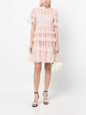 Květinové koktejlové šaty s výšivkou Needle & Thread růžové