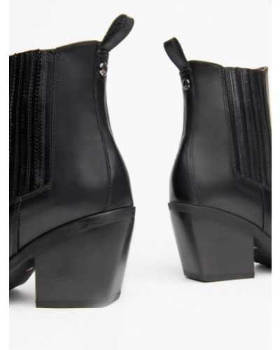 Kožené kotníkové boty Nerogiardini černé