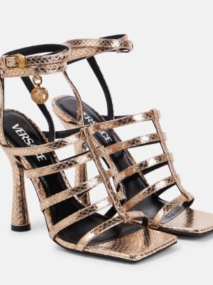 Nahast sandaalid Versace kuldne