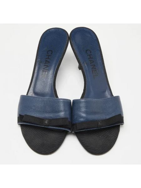 Sandalias de cuero Chanel Vintage azul
