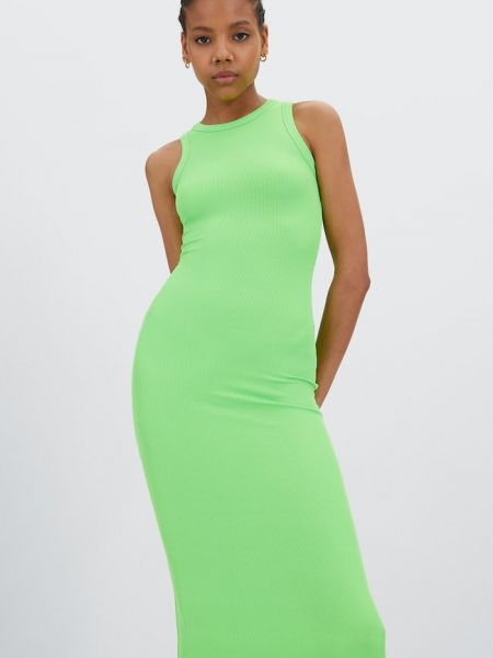 Sukienka midi prążkowana Stradivarius, zielony