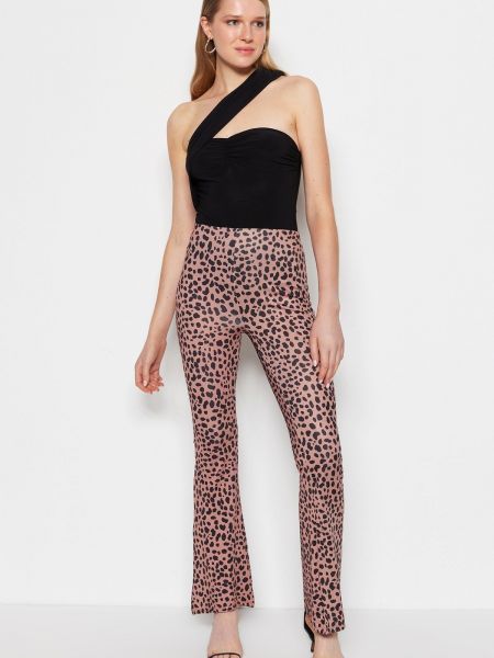 Pantaloni cu talie înaltă cu imagine cu model leopard Trendyol