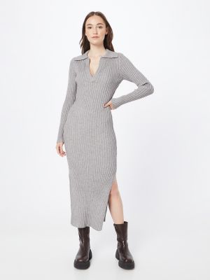 Pletené pletené šaty In The Style sivá