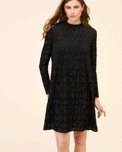 Černé mini šaty Orsay