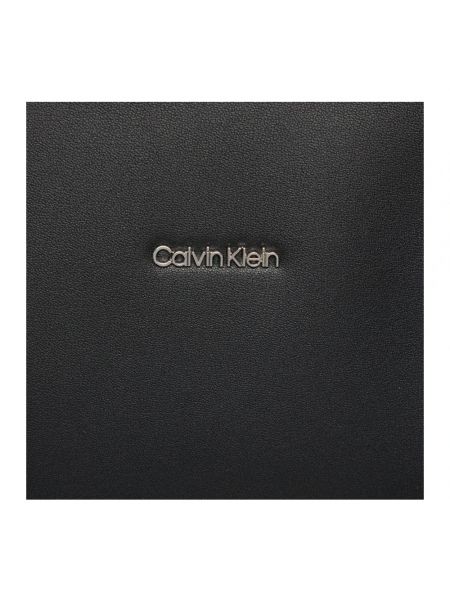 Shopperka z nubuku Calvin Klein czarna