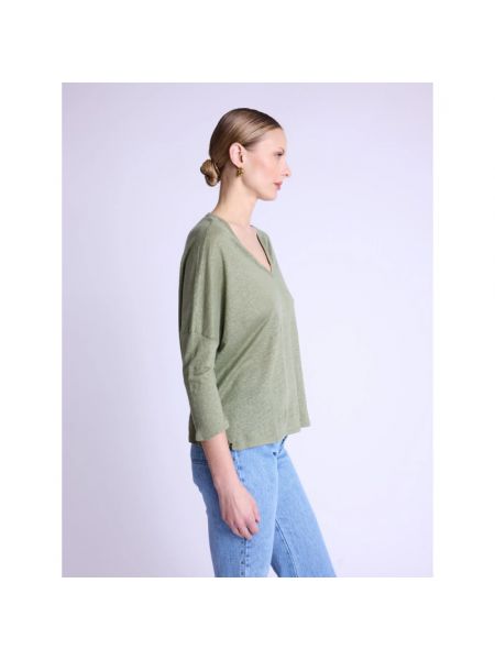 Camiseta de lino con escote v Berenice verde