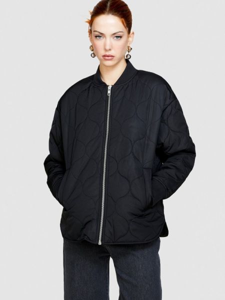 Утепленная демисезонная куртка Sisley черная