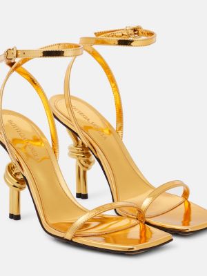 Kožené sandále Bottega Veneta zlatá