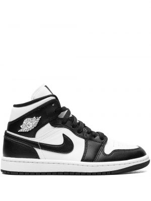 Tennarit Jordan Air Jordan 1 musta