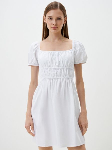 Джинсовое платье Gloria Jeans белое