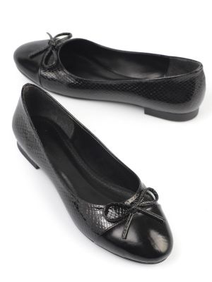 Kerek orrú balerina cipők Capone Outfitters