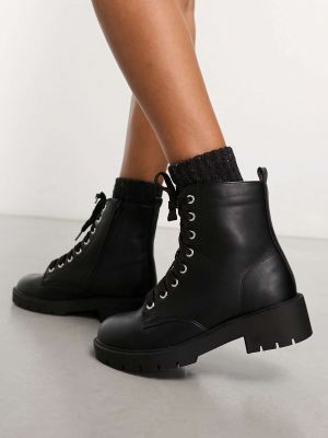 Кожаные ботинки на шнуровке из искусственной кожи New Look черные