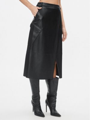 Priliehavá kožená sukňa Max&co. čierna