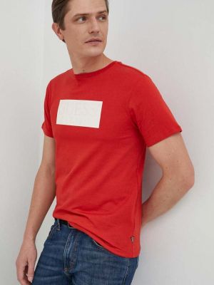 Koszulka bawełniana z nadrukiem Guess czerwona