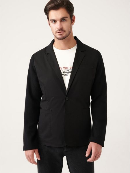 Трикотажный приталенный пиджак слим Avva черный