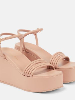 Кожаные туфли на платформе Gianvito Rossi, розовые