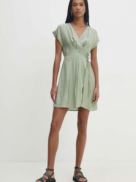 Sukienka mini Answear Lab zielona