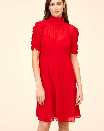Červené šaty Orsay