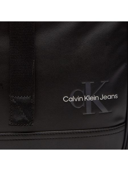 Batoh Calvin Klein Jeans čierna