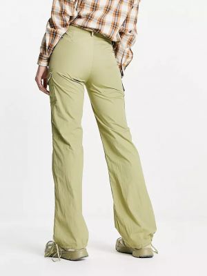 Приталенные брюки карго Daisy Street зеленые